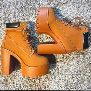 Women boots